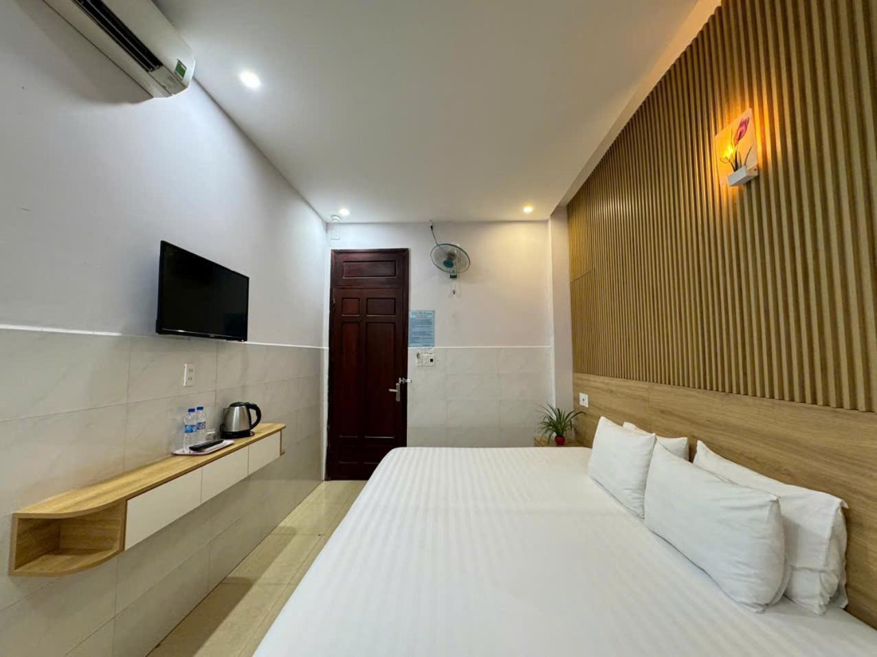 Thanh Hien Hb Hotel Da Nang Esterno foto
